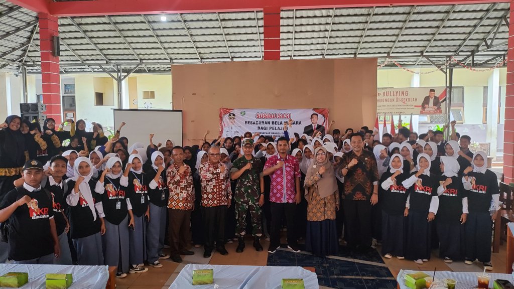 Bakesbangpol-Indramayu-Perkuat-Kesadaran-Bela-Negara-Pelajar-Indramayu