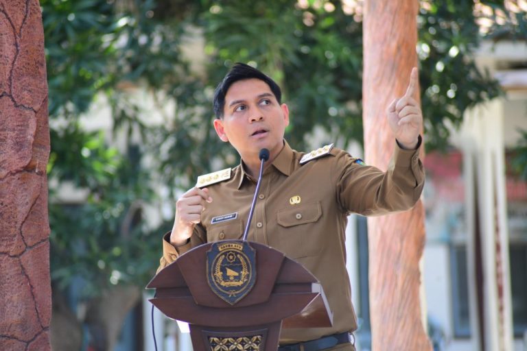 Sinergi-Jadi-Kunci-Bupati-Lucky-Dukung-Upaya-BP-TASKIN-RI-768x512