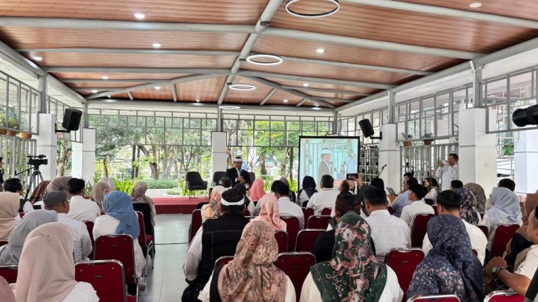 Penurunan-Stunting-di-Jabar-Capai-Angka-Signifikan-Indramayu-Perkuat-Upaya-Pencegahan-768x432