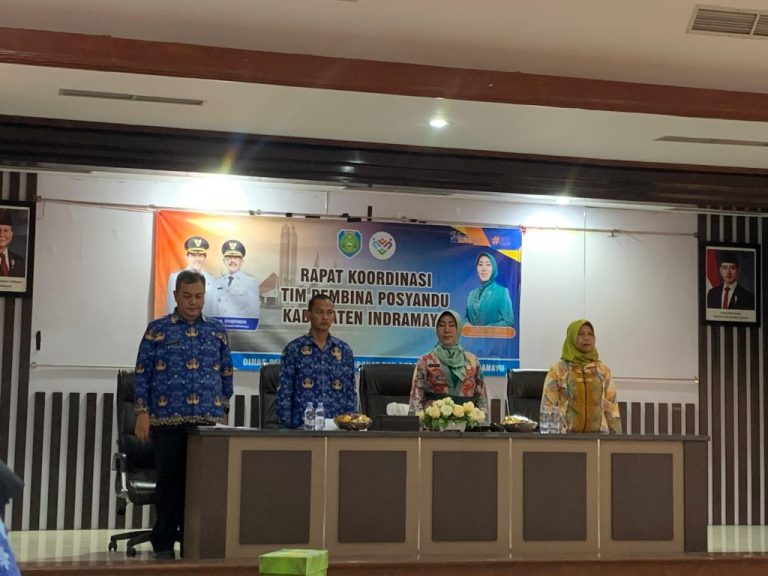 Ketua-TP-PKK-Kabupaten-Indramayu-Ny.-Hj.-Idah-Nuryani-Meminta-Pemkab-Indramayu-Perkuat-Peran-Posyandu-sebagai-Garda-Pelayanan-Dasar-768x576