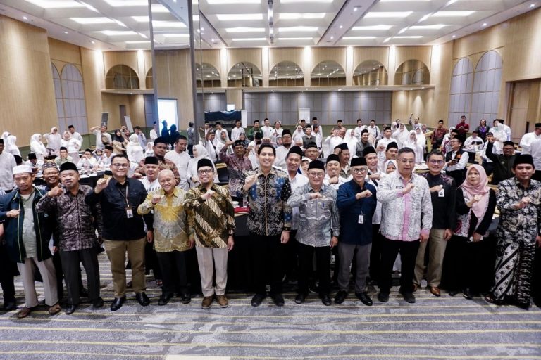 Safari-Haji-Maslahah-Hadir-di-Indramayu-Dorong-Literasi-Keuangan-dan-Perencanaan-Ibadah-Haji-768x512